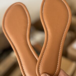 Palmilha Confort, fachetada e costurada cor CARAMELO - Preço por par